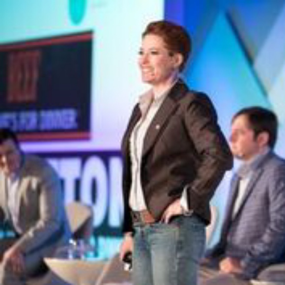 Meet your Posher, Lacy - Picture 1 of 1